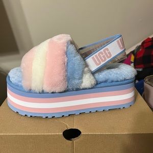 Ugg slides